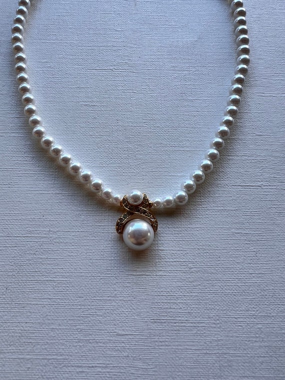 Vintage faux pearl beaded necklace - image 2