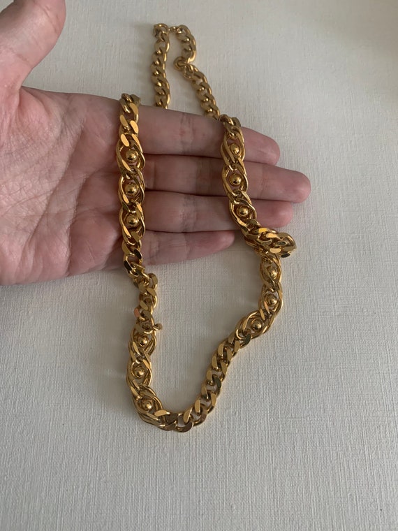 Vintage Trifari gold tone chunky chain necklace - image 2