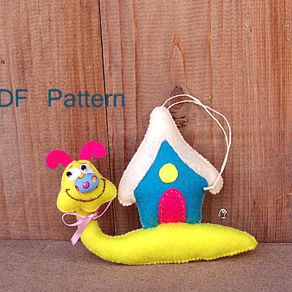 Funny Snail felt toy PDF sewing pattern- cute softie toy pattern and instructions Instant Download small gift- tutorial toy animal