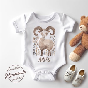 Body niemowlęce na zamówienie - znak zodiaku Baran | Urocza ilustracja dla dzieci | Spersonalizowane ubranka dla niemowląt | Niepowtarzalny prezent na baby shower