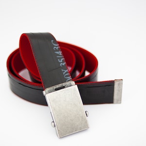 Bicycle inner tube belt red image 1