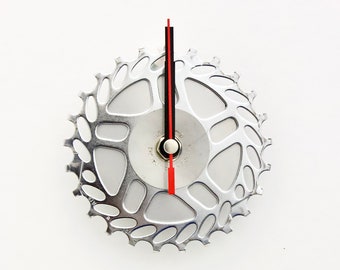 Ritzel Uhr Nr. 135 - Biker Wanduhr Ritzel, 10cm Durchmesser