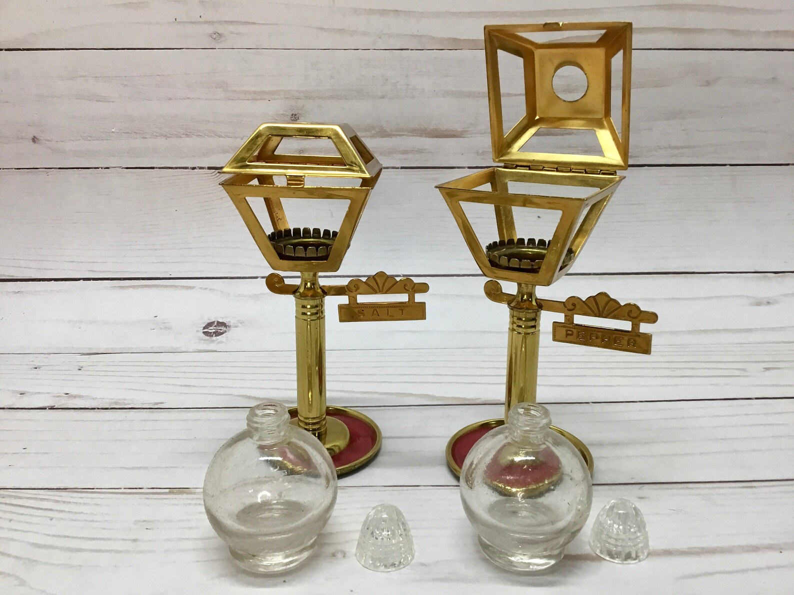1950s Metal/glass Lamp Post Salt & Pepper Shaker Set Etsy UK