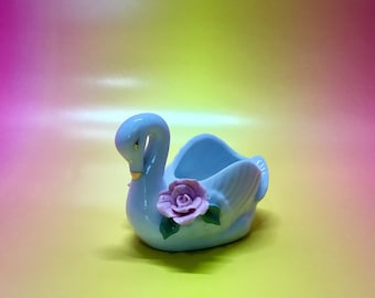 Porcelain Swan Trinket Holder/Bud Vase Vintage