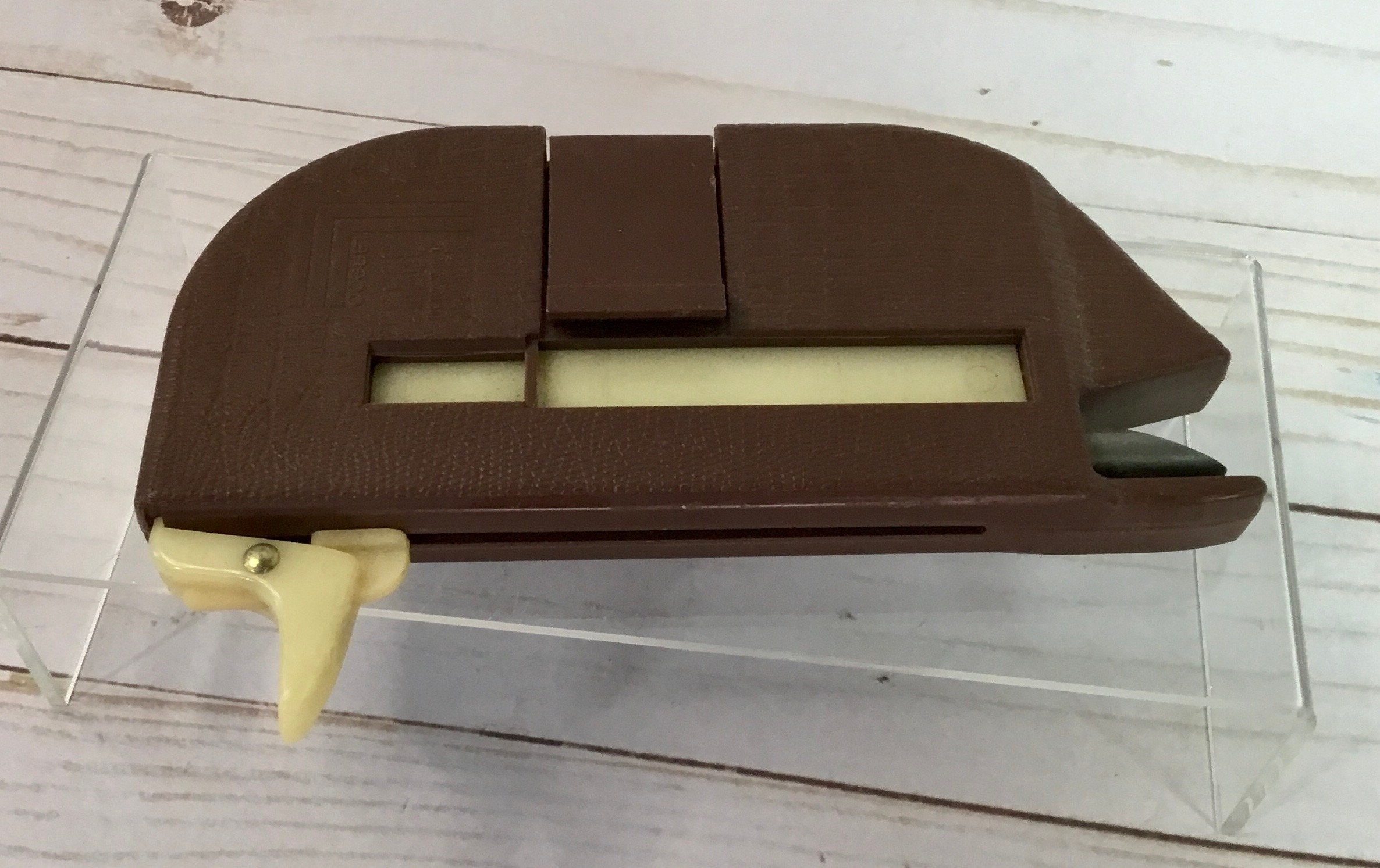 Laredo Bakelite Filter Cigarette Maker Vintage 1970's