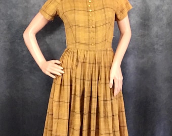 Yellow Plaid Shirtwaist Short Sleeved Dress Vintage 1950s Size 9