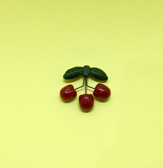 1930s Triple Cherries Rare Bakelite Brooch Pin - image 1