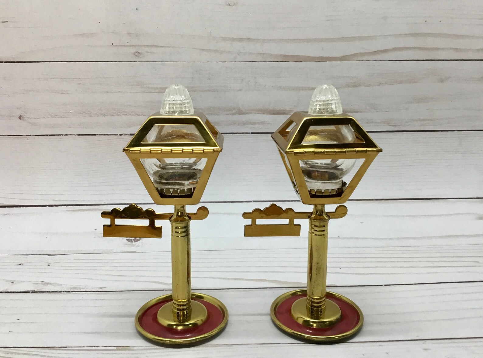 1950s Metal/glass Lamp Post Salt & Pepper Shaker Set Etsy