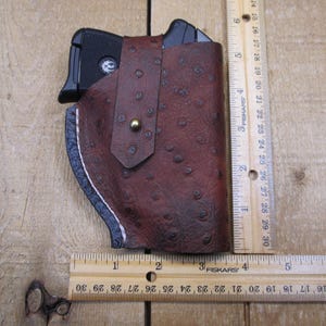 Ruger LCP, LCP II, Max 380, étui en cuir, avec/sans protection laser Crimson Trace. Cuir de vachette marron à motif d'autruche. Fabriqué par le vendeur aux États-Unis image 6