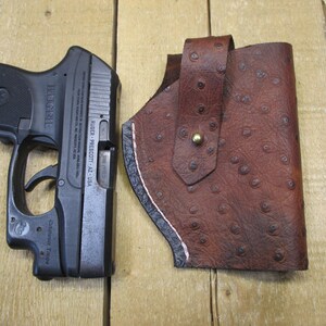 Ruger LCP, LCP II, Max 380, étui en cuir, avec/sans protection laser Crimson Trace. Cuir de vachette marron à motif d'autruche. Fabriqué par le vendeur aux États-Unis image 13