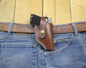 BERETTA 21A Bobcat .22 LR & 25 ACP Lederhalfter Braun, Rechtshänder Einhängen. Handgefertigt durch den Verkäufer in den Vereinigten Staaten von Amerika.