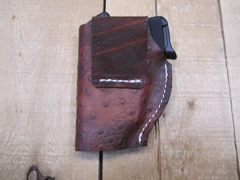 Ruger LCP, LCP II, Max 380, étui en cuir, avec/sans protection laser Crimson Trace. Cuir de vachette marron à motif d'autruche. Fabriqué par le vendeur aux États-Unis image 9