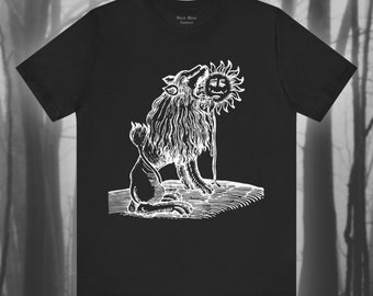 Lion Devouring the Sun, Creepy T shirt, Medieval Art, Vintage Shirt, Celestial Astrology T-shirt, Gothic Fasion Unisex Short Sleeve Tee