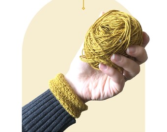 Crochet Linen Stitch Scrunchie Pattern - Easy Hair Accessory (PDF Pattern)
