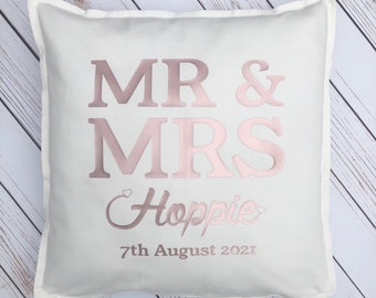 Custom Wedding Pillow, Wedding Gift, Personalised Wedding Gift, Personalised Cushion, Mr and Mrs Cushion, Personalised Wedding Pillow