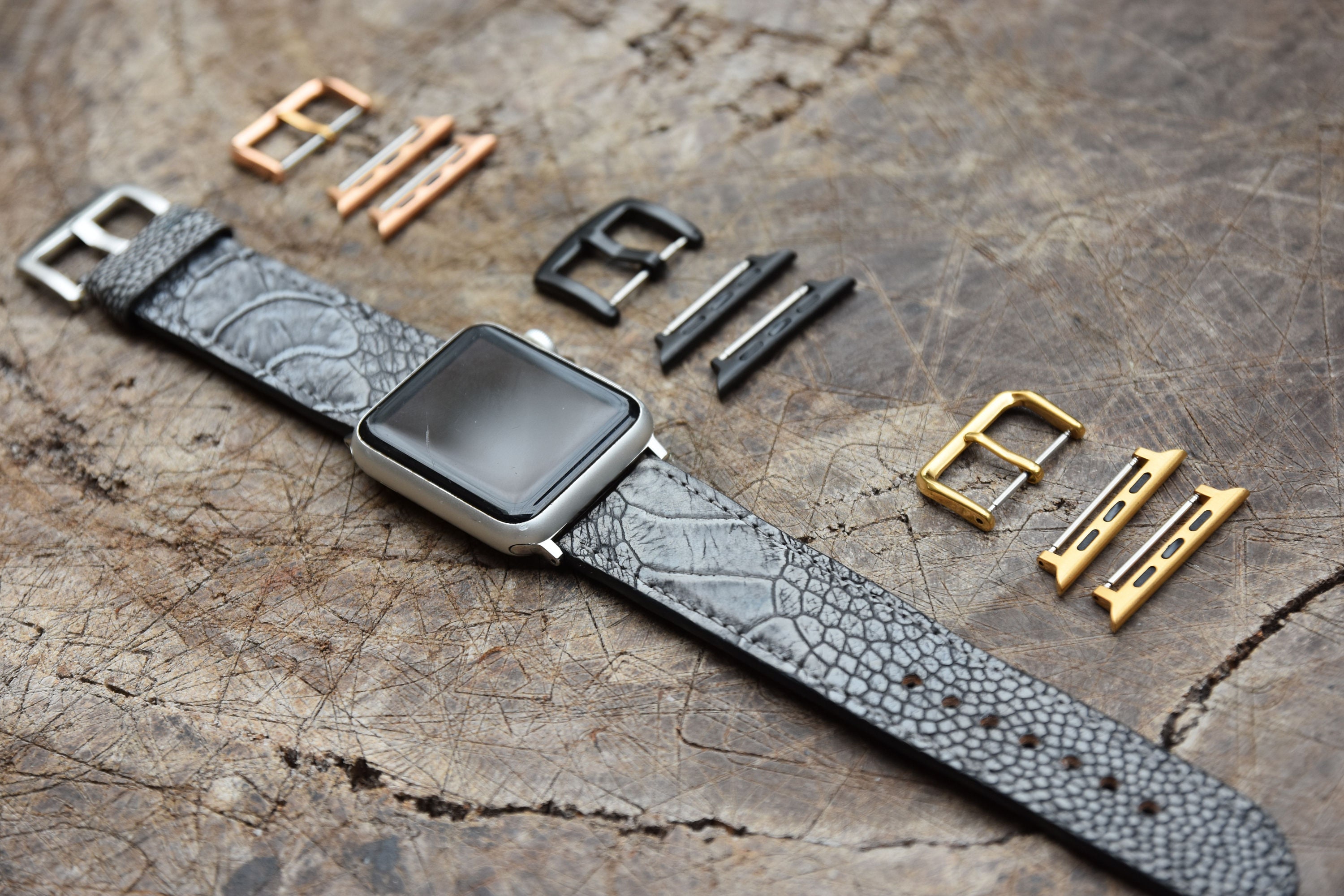 apple watch adapter space gray