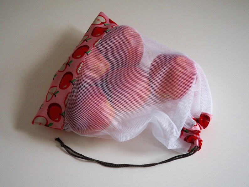 zero waste apple pink red reusable fruit vegetable net