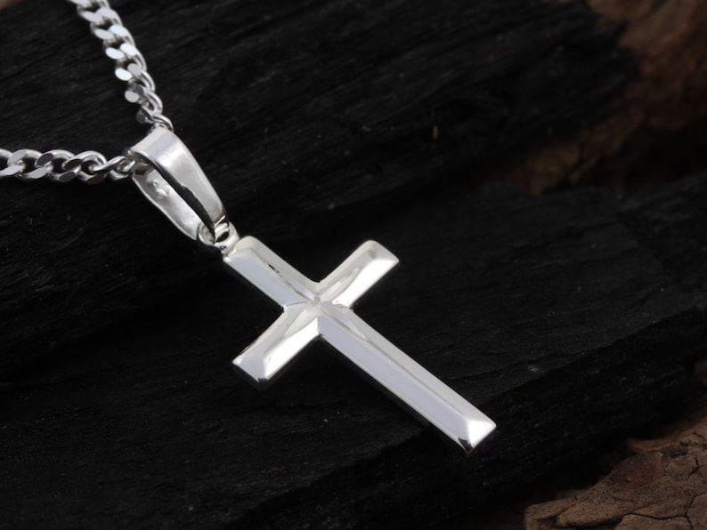 Small Sterling Silver Cross Necklace Silver Cross Necklace - Etsy