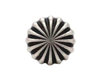 Pinwheel Concho Antique Nickel 3/4" (1.9 cm) Screw Back 4861-21