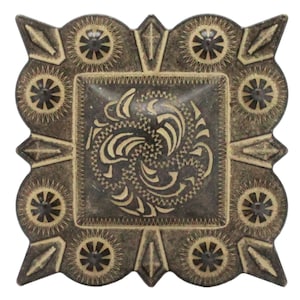 Berry Square Concho 1&quot; Screw Back Rustic Gold 2325-32