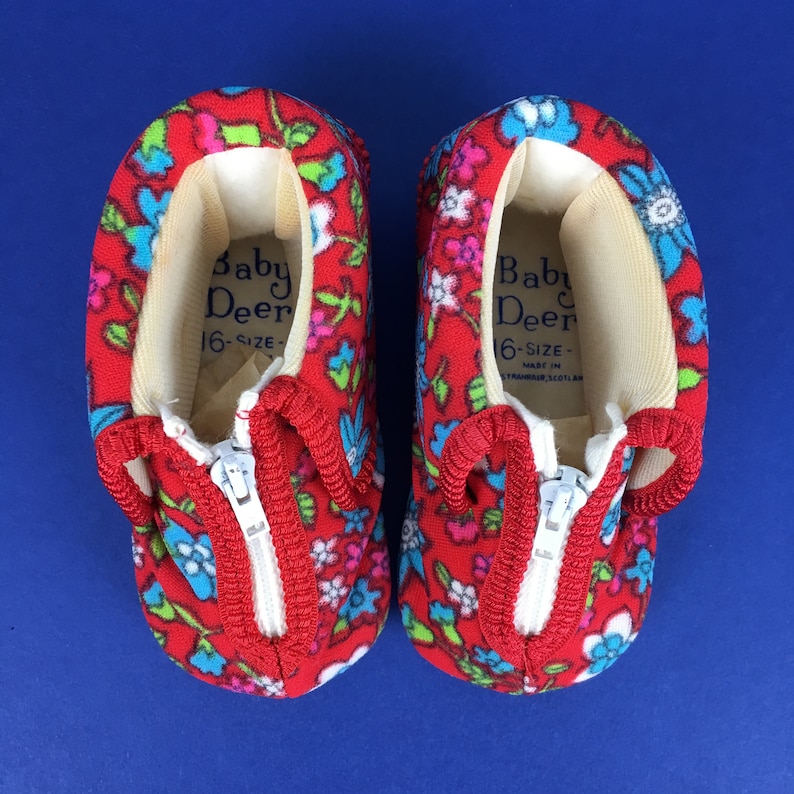 Vintage 1960s 1970s Baby Deer kids colourful red blue floral fleece first slippers deadstock retro 0 3 6 9 months baby boys girls boxed gift