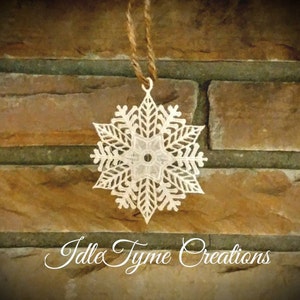 Snowflake Ornaments, Christmas Ornaments, Lace Holiday Décor, Package Decoration, Christmas Gift, Card Insert, FSL Embroidered Ornament,