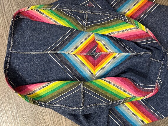 Vintage 1970s Handwoven Denim Chevron Rainbow Dre… - image 10