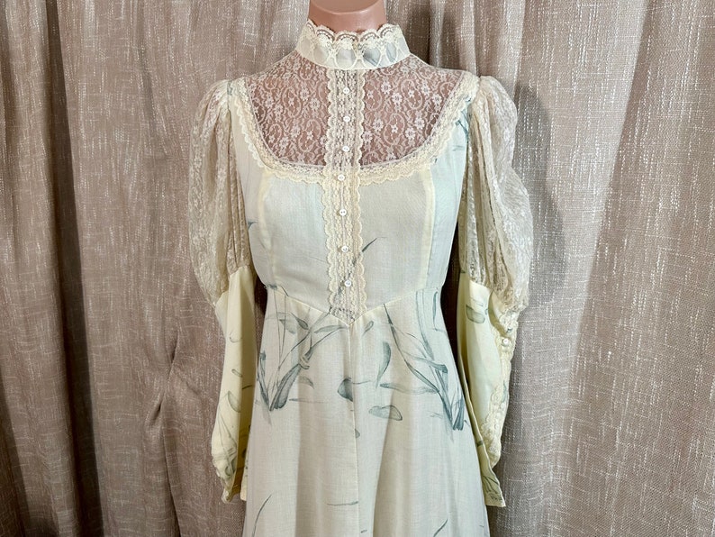 Vintage 70s Victorian Romantic Gunne Sax Maxi Dress, Floral Voile w/Lace Yoke, Puffy Bishop Sleeves, Garden Party, Wedding, Bridesmaid, 35B image 2
