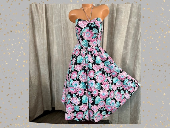 Vintage 1980s does 1950s Halter Bustier Dress w/C… - image 2