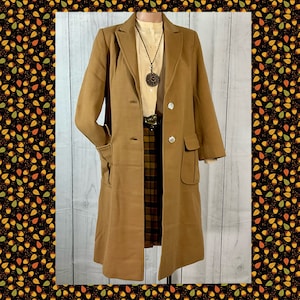 Abrigo de cachemira estilo preppy I Magnin vintage de los años 70 con bolsillos plisados y medio cinturón en la parte posterior, etiqueta Denise Originals, forro de satén de lujo, talla XS/pequeña/36&quot;B