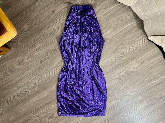 Vintage 1980s Shimmering Purple Sequin Halter Min… - image 8
