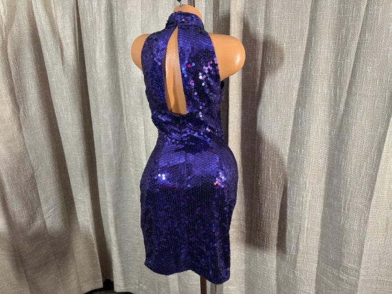 Vintage 1980s Shimmering Purple Sequin Halter Min… - image 6