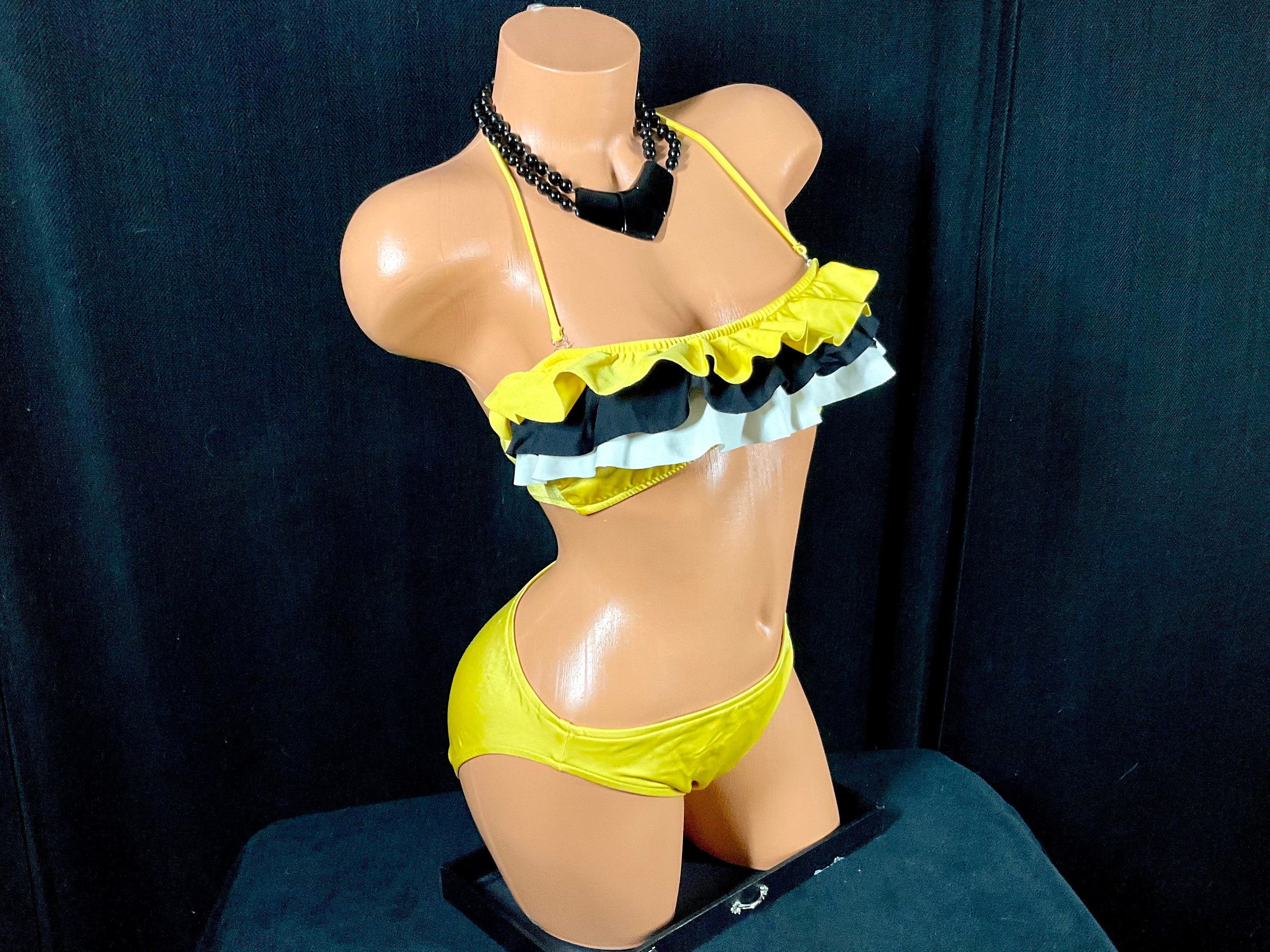 Ruffle Bandeau Bikini