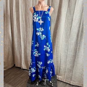 Vintage 1970s Floaty Flouncy Hawaiian Maxi Sun Dress w/Fuchsia Floral Print, Cruise, Vacation, BBQ, Luau, Pool Party,  S, 34”Bust, 38” Hip