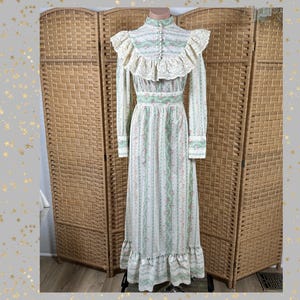 Vicky Vaughn★　ワンピース　ヴィンテージ　アメリカ製　エプロン風 Vicky Vaughn Dress - Etsy