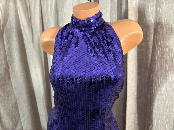 Vintage 1980s Shimmering Purple Sequin Halter Min… - image 4
