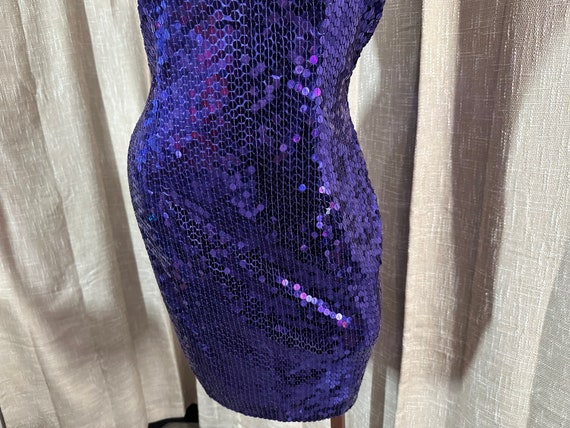 Vintage 1980s Shimmering Purple Sequin Halter Min… - image 5