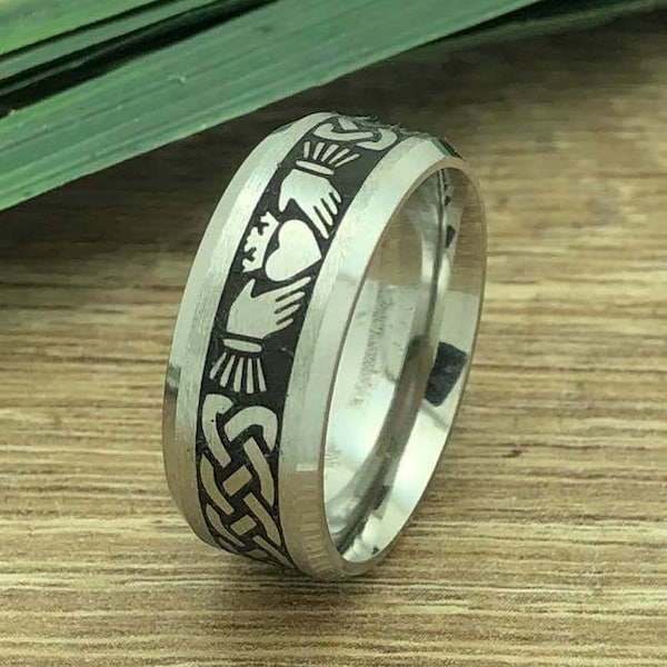 Claddagh Ring, Celtic Claddagh Ring, Mens Stainless Steel Celtic Claddagh Ring, Claddagh Ring for Men and Woman, 8mm KKSSR903