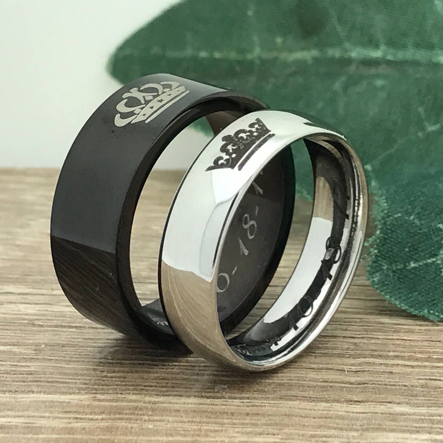 Kriskate & Co. King and Queen Rings, Couples Ring Set, His and Hers  Stainless Steel Rings, Anniversary Rings SSR556 (No Inside  Engraving)|Amazon.com