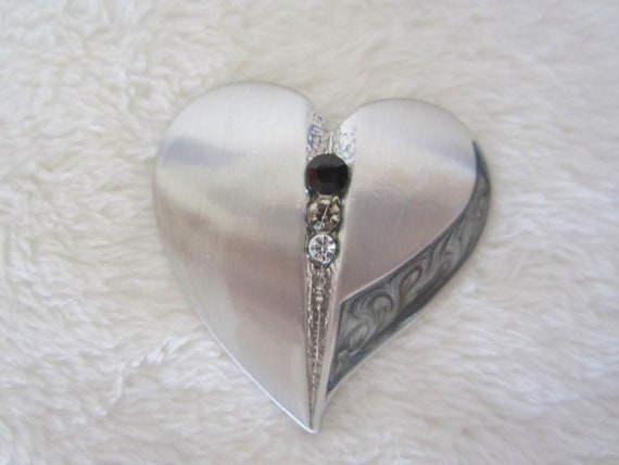 Vintage Heart Shaped Pendant-stainless steel one … - image 8
