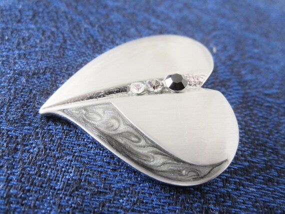 Vintage Heart Shaped Pendant-stainless steel one … - image 4