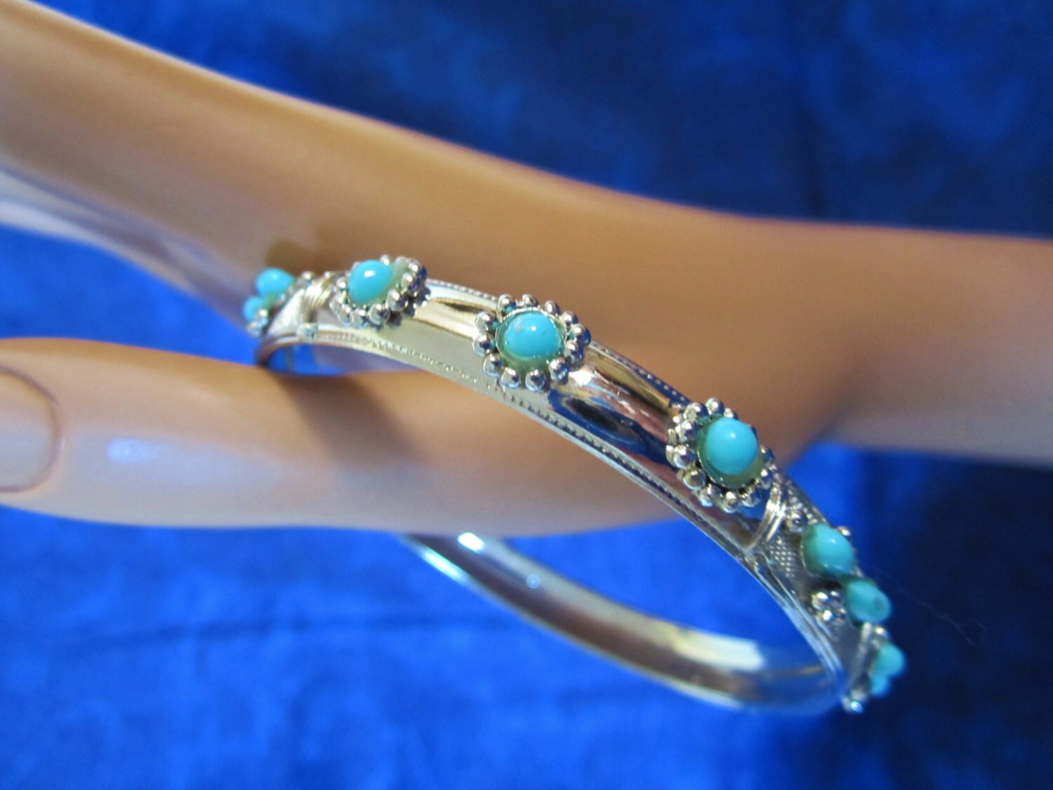 Vintagesilver Tone Bangle Bracelet With Faux Turquoise - Etsy