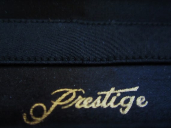 PRESTIGE Designer Women's Vintage Clutch with an … - image 7