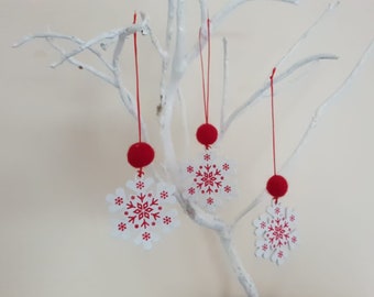 Snowflake Christmas Tree Decorations set of 3 / Nordic Christmas tree / Scandi Christmas tree / White Christmas / Red and White Christmas