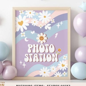 Muted Purple Blue Groovy Birthday Party Decor 70&#39; Daisy Photo Station Sign Decor Boho Hippie Decors Printable Instant Download 665K7