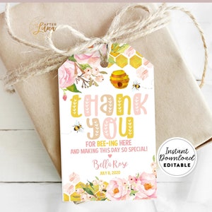 Edytowalny Drive By Baby Shower Sprinkle Graduation Quarantine Birthday Blush Pink Gold Floral Animal Car Gift Tag Template 1574KID