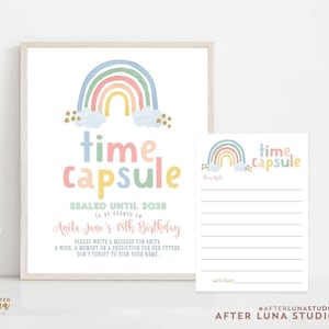 Puede incluir: Tarjeta de cápsula del tiempo imprimible con un diseño de arcoíris y nubes. La tarjeta dice "Cápsula del tiempo" y "Sellado hasta 2038 para abrirse en el cumpleaños número 18 de Anita Jane".