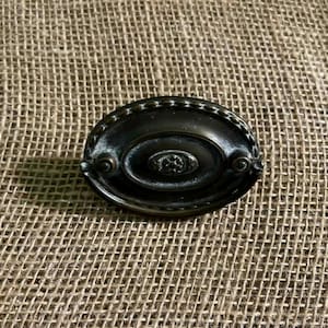 Tiradores ovalados para cajones Hepplewhite de bronce antiguo, estilo vintage, recuperados (KB300)