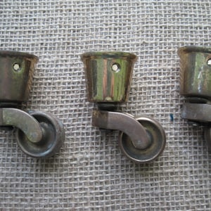 Vintage Brass Round Caster Cup with Metal Wheels - Set of 3 (KB180) - Reclaimed