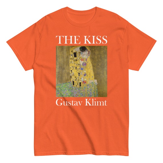 Klimt Kiss Men's classic tee - Aesthetic Inspired Fashion Vintage Art Print Gift for Art Lover